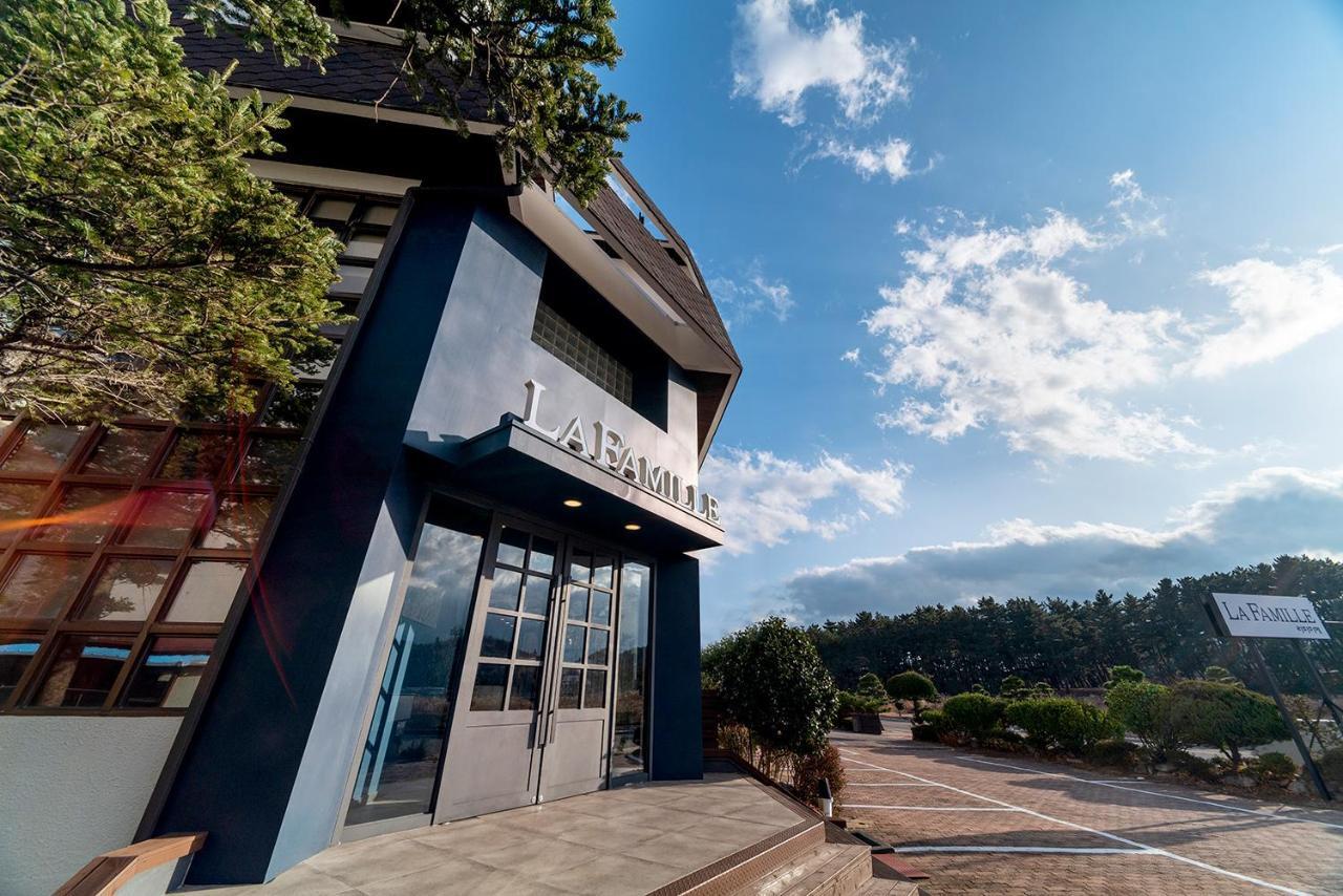 La Famille Hotel Yangyang Exterior photo